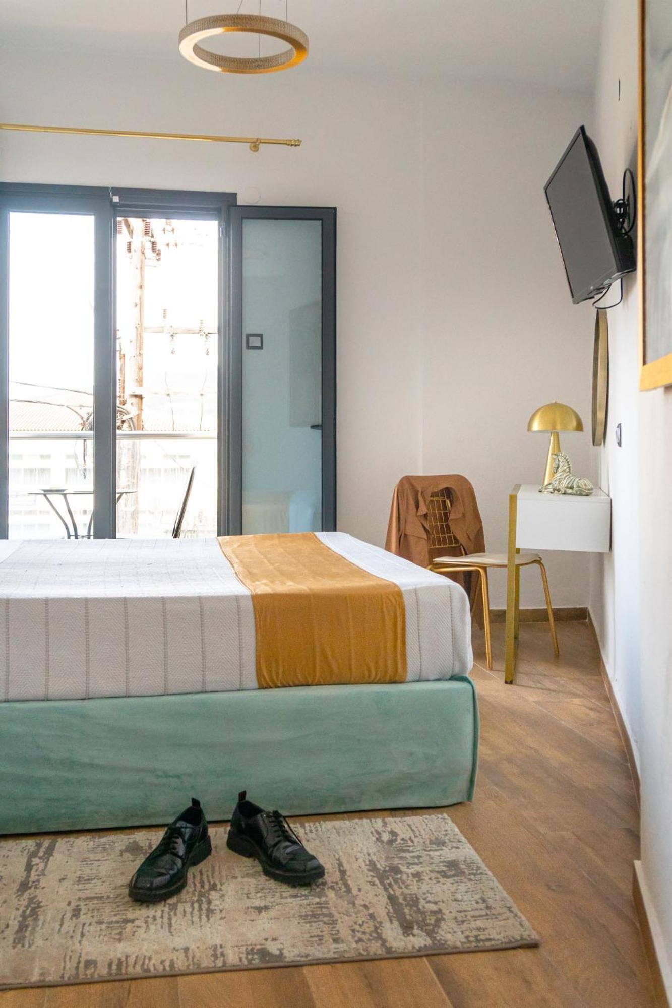 Mr P. Boutique Skiathos Town